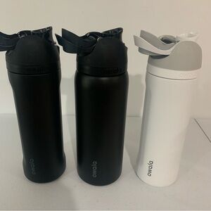 Owala Bottles - Set of 3 - 32oz (1) and 24oz (2)
